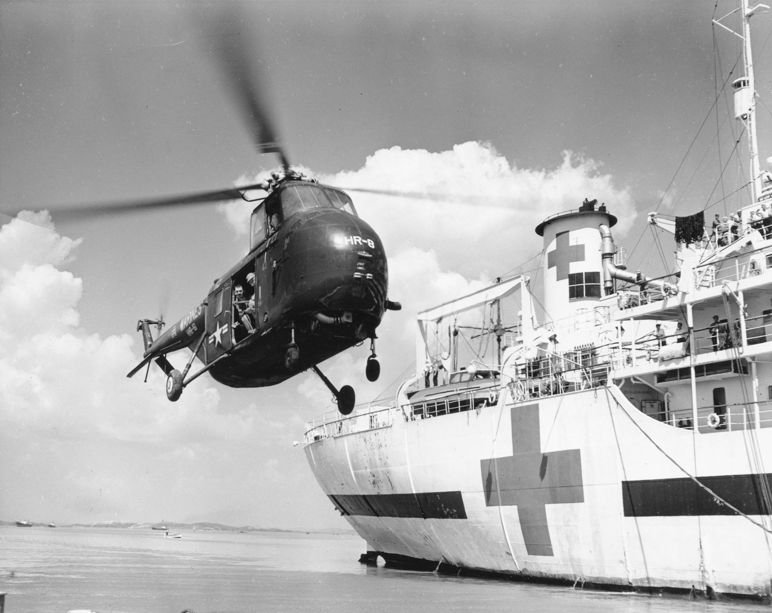 Helicopter performing emergency evacuation